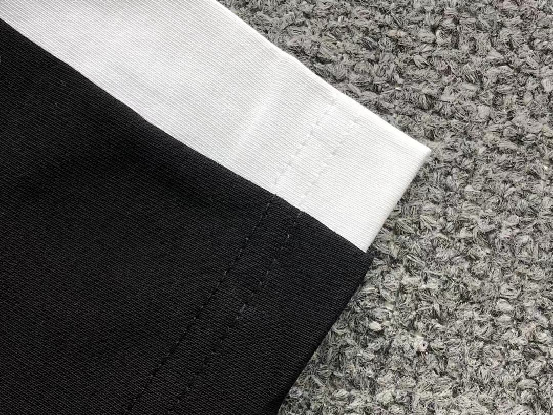 On Running 88 MAISON MARGIELA T-SHIRT 5212440162 (Im 170Cm 60Kg I Wear Size 44 In The Phot) - Image 17