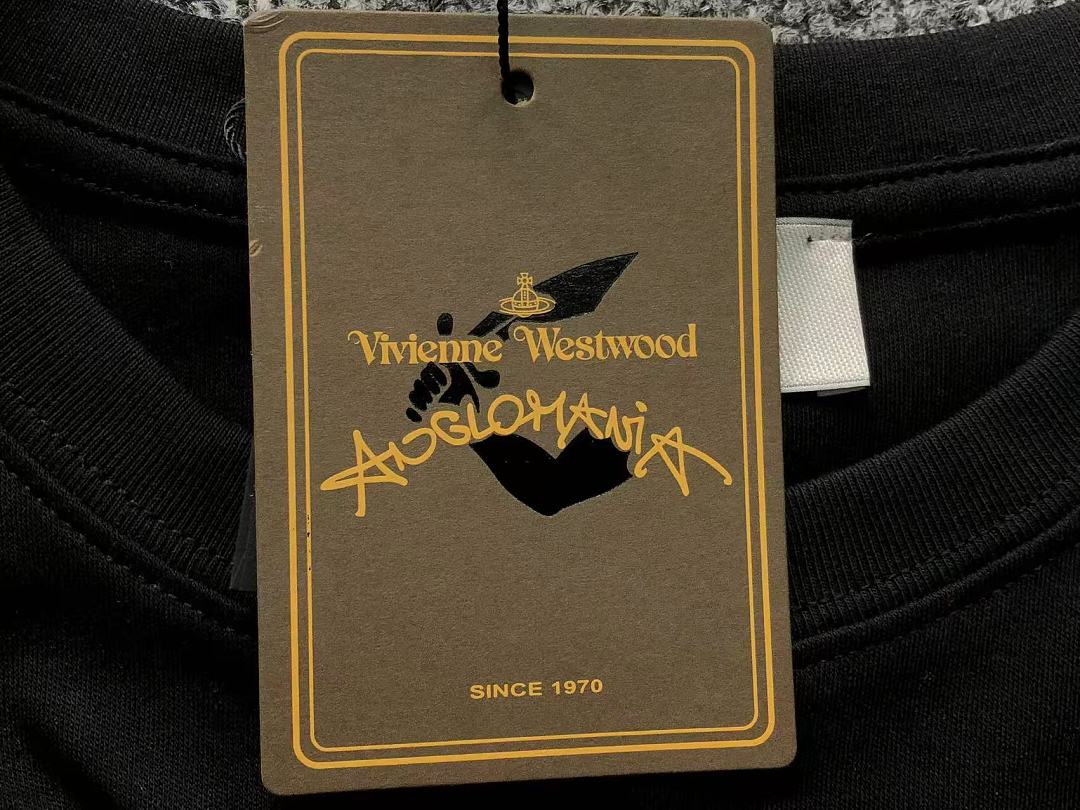 Vivienne Westwood 135 VIVIENNE WESTWOOD LONG SLEEVED FEMAIE - Image 15
