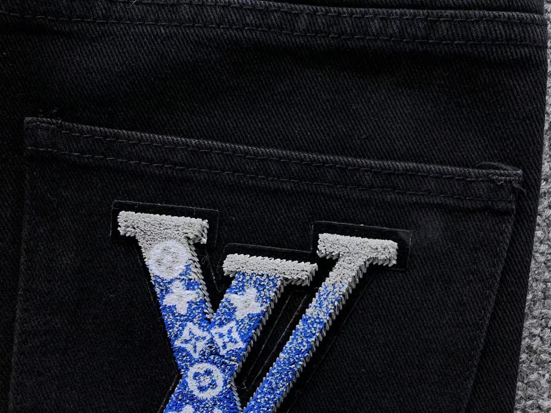 Louis Vuitton 195 L⭐ - Image 22