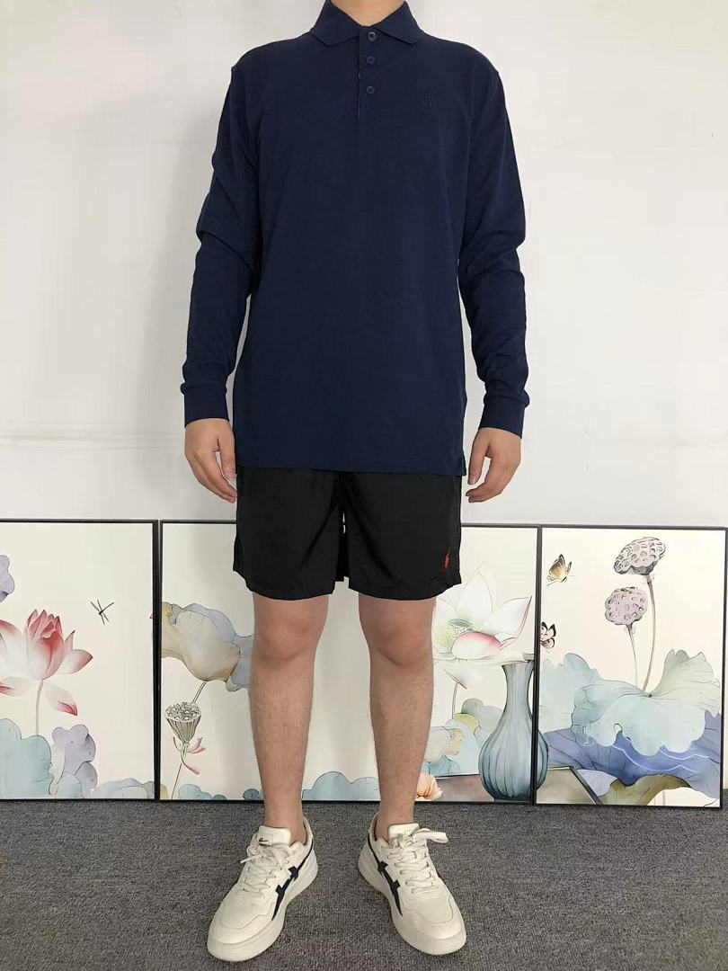 Burberry 125 B⭐R⭐E⭐RY LONG SLEEVED 560411106 (Im 170Cm 60Kg I Wear Size L In The Phot) - Image 3