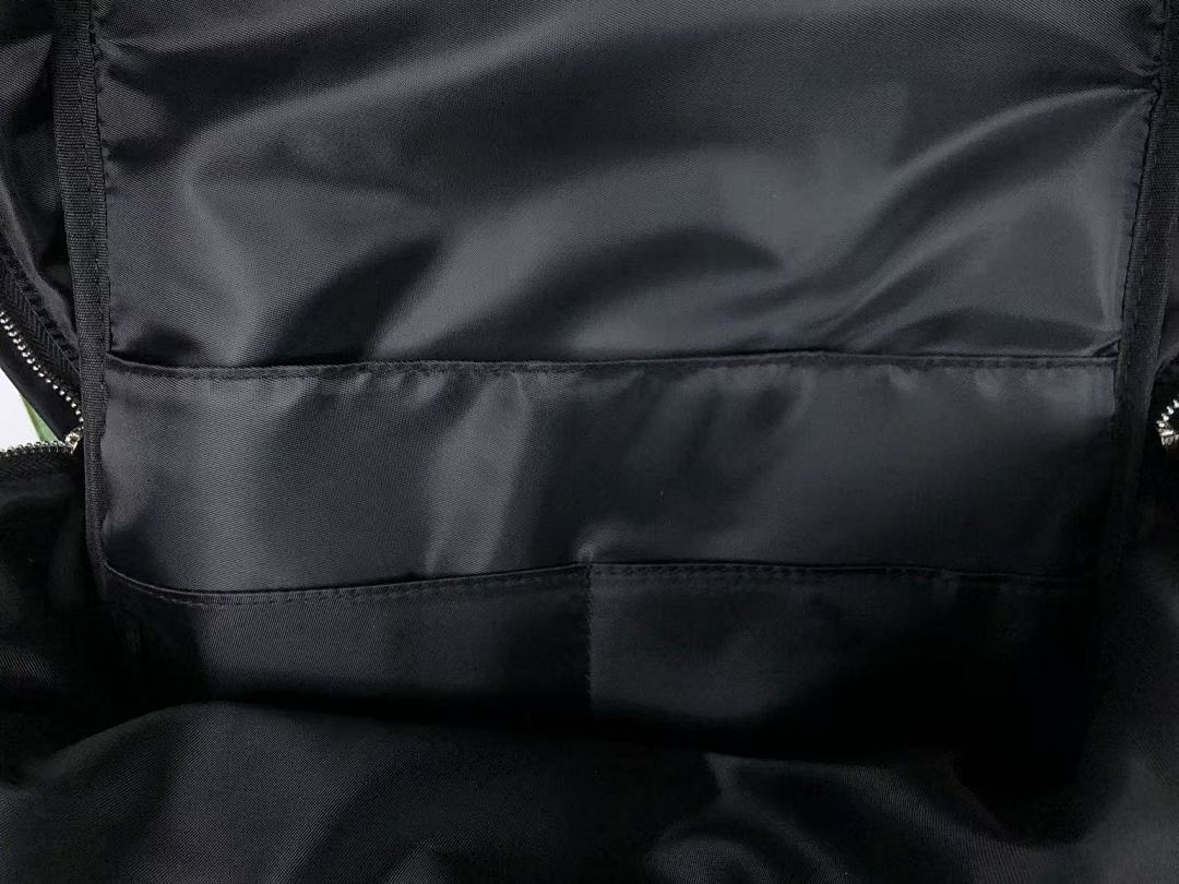 On Running 235 MAISON MARGIELA BAG 1106121424 (Long 42CM* Wide 16CM*45CM) - Image 16