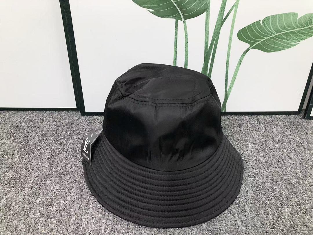 Louis Vuitton 68 L⭐ - Image 11