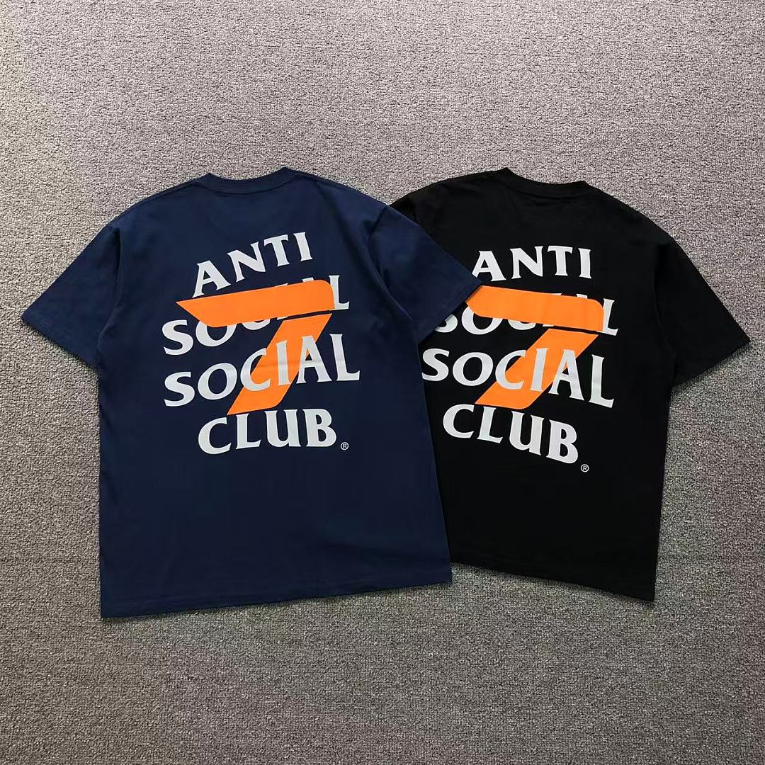 Christian Louboutin 88 ANTI SOCIAL CLUB T-SHIRT 3207030402 (Im 170Cm 60Kg I Wear Size M In The Phot)