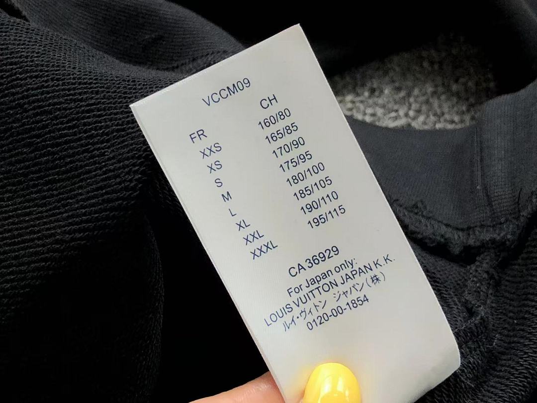 Louis Vuitton 158 L⭐ HOODIE 511181870 (Im 170Cm 60Kg I Wear Size M In The Phot) - Image 18