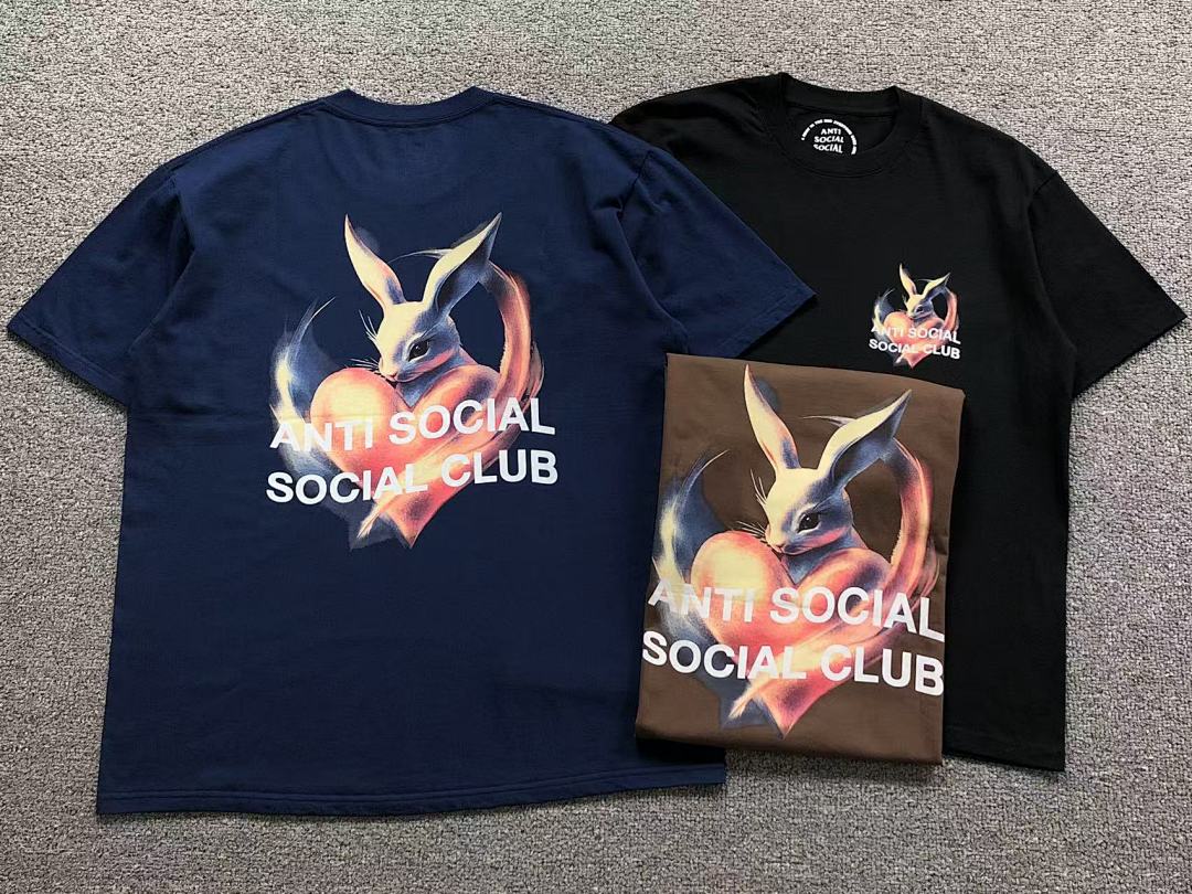 Christian Louboutin 85 ANTI SOCIAL CLUB T-SHIRT 218222702 (Im 170Cm 60Kg I Wear Size M In The Phot) - Image 5