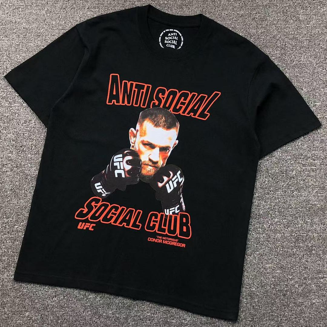 Christian Louboutin 85 ANTI SOCIAL CLUB T-SHIRT