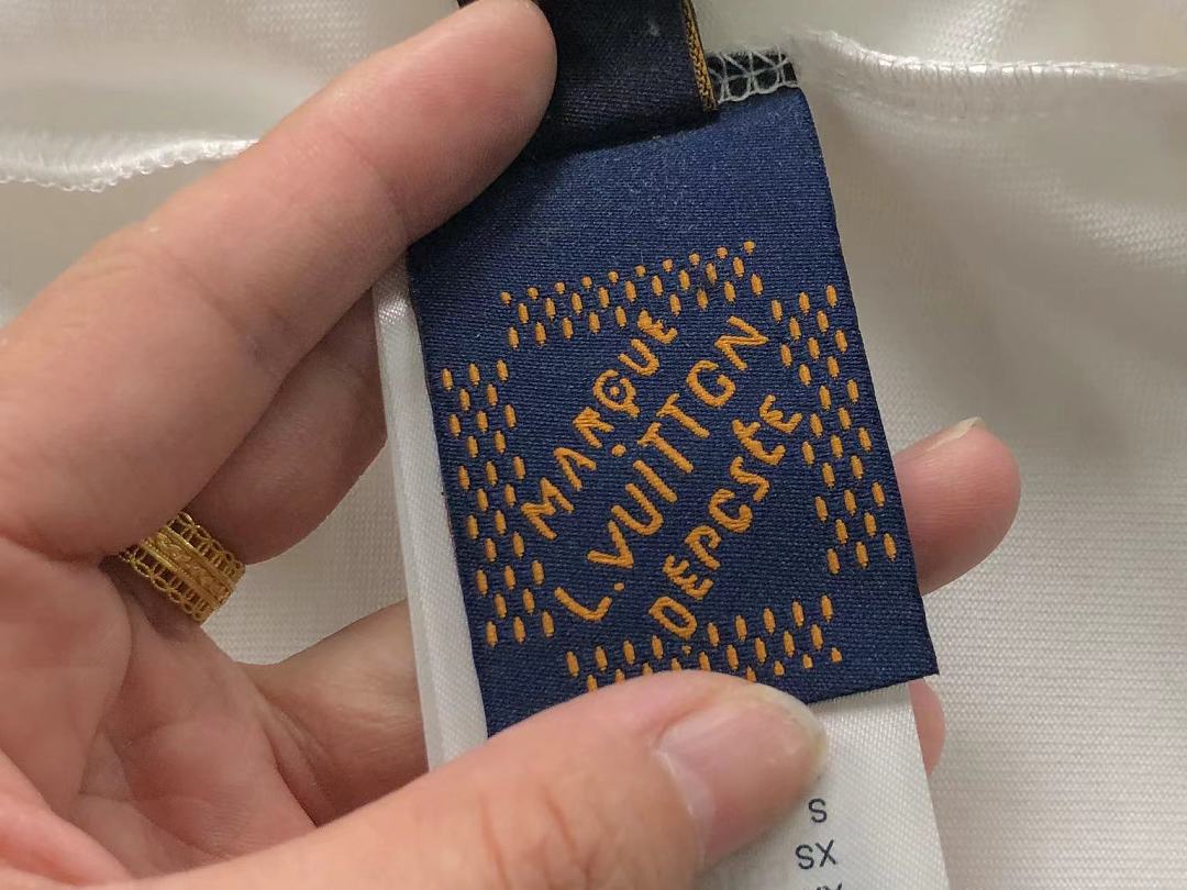 Louis Vuitton 118 L⭐ T-SHIRT 3204150221 (Im 170Cm 60Kg I Wear Size M In The Phot) - Image 21