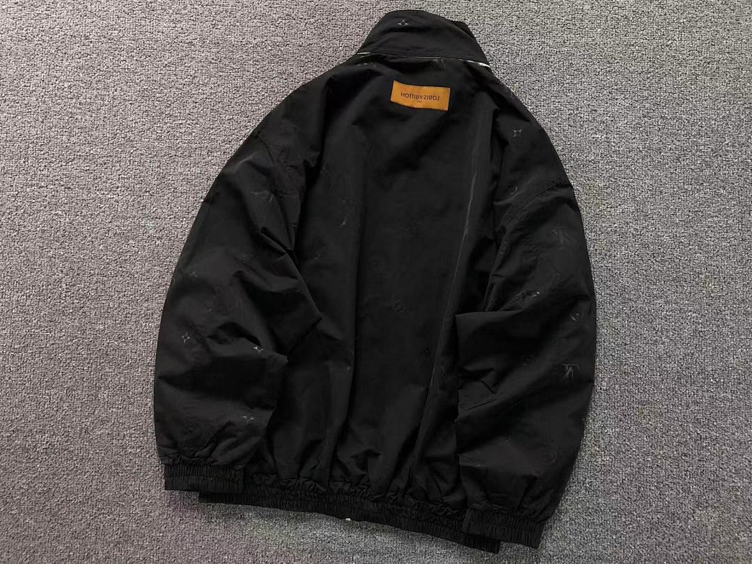 Louis Vuitton 228 L⭐ JACKET 1108260452 (Im 170Cm 60Kg I Wear Size S In The Phot) - Image 10