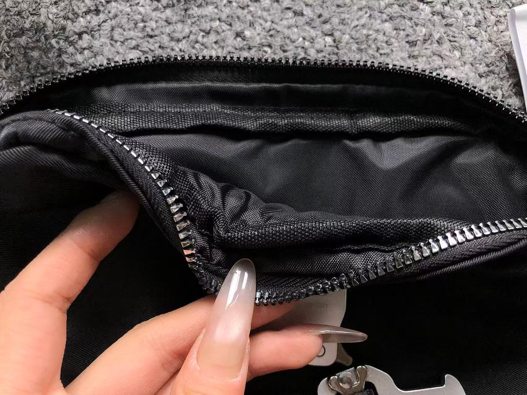 1017 Alyx 9SM 218 1017AL⭐⭐9⭐M BAG 3205150621 (Long 21CM* Wide 4CM* High 16CM) - Image 8