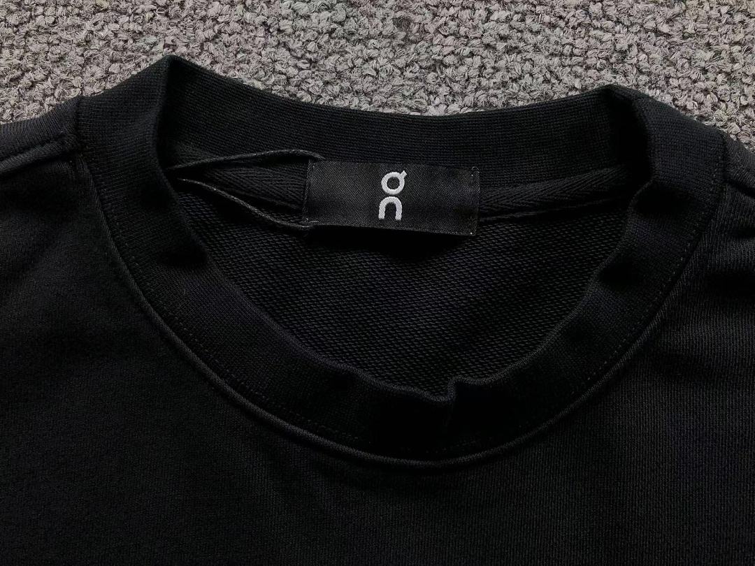 On Running 129 ON HOODIE 12961230 (Im 170Cm 60Kg I Wear Size M In The Phot) - Image 28