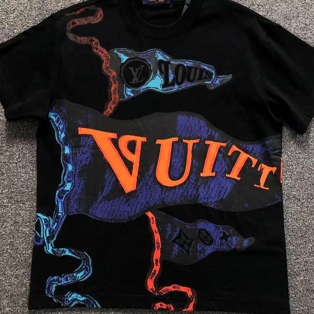 Louis Vuitton 125 L⭐ T-SHIRT 2208032915 (Im 170Cm 60Kg I Wear Size S In The Phot) - Image 13