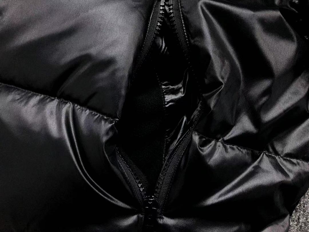 Celine 628 C⭐L⭐⭐E DOWN - Image 9