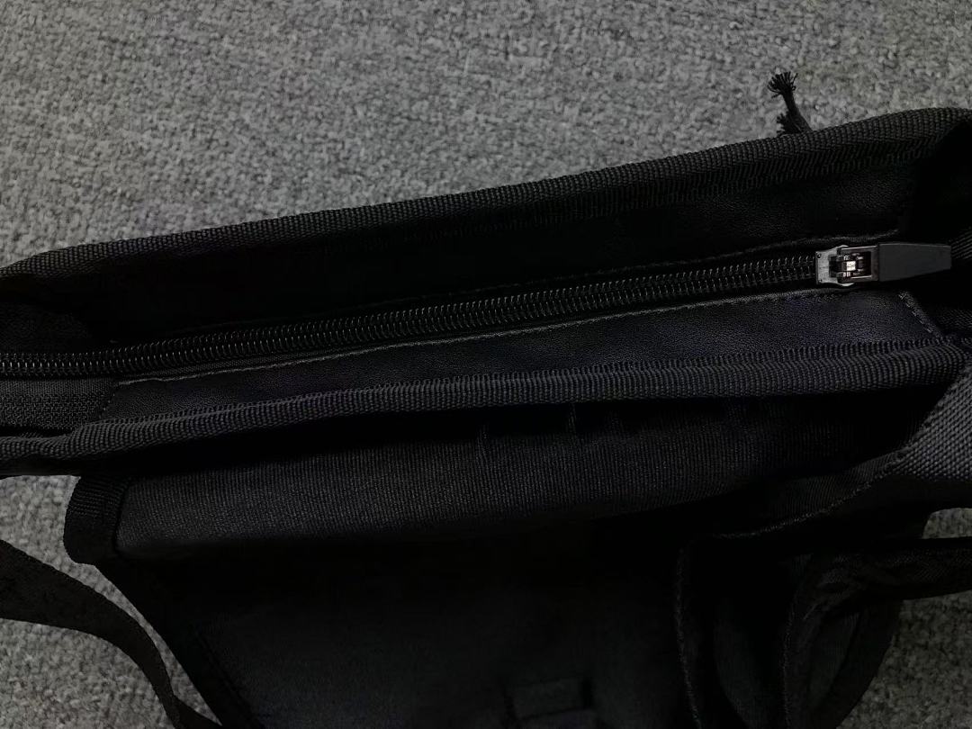 Fear of God 85 FOG BAG 1104281066 (Long 25CM* Wide 8CM*18CM) - Image 15