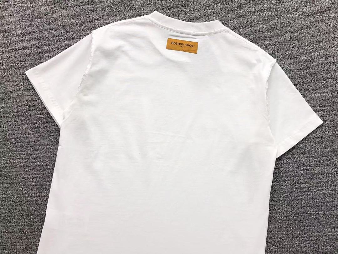 Louis Vuitton 108 L⭐ T-SHIRT 41061303126 (Im 170Cm 60Kg I Wear Size XS In The Phot) - Image 12