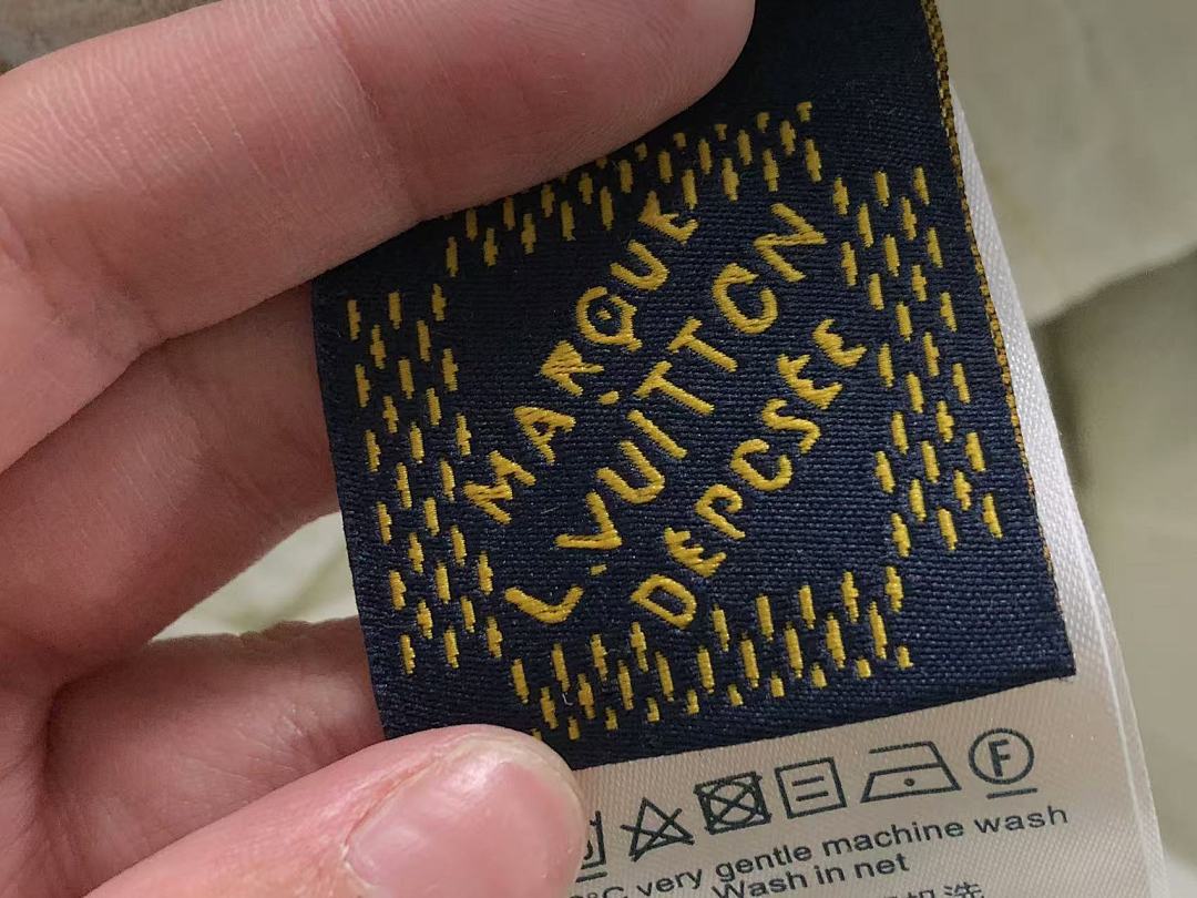 Louis Vuitton 245 L⭐ - Image 24