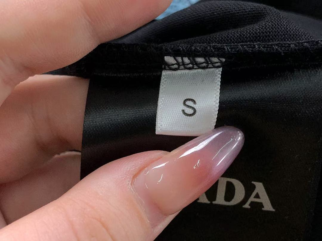 Prada 115 P⭐A⭐A T-SHIRT 1106133860 (Im 170Cm 60Kg I Wear Size S In The Phot) - Image 21