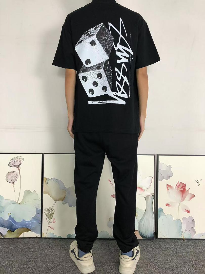 Stussy 82 STUSSY T-SHIRT 126171802 (Im 170Cm 60Kg I Wear Size M In The Phot) - Image 4