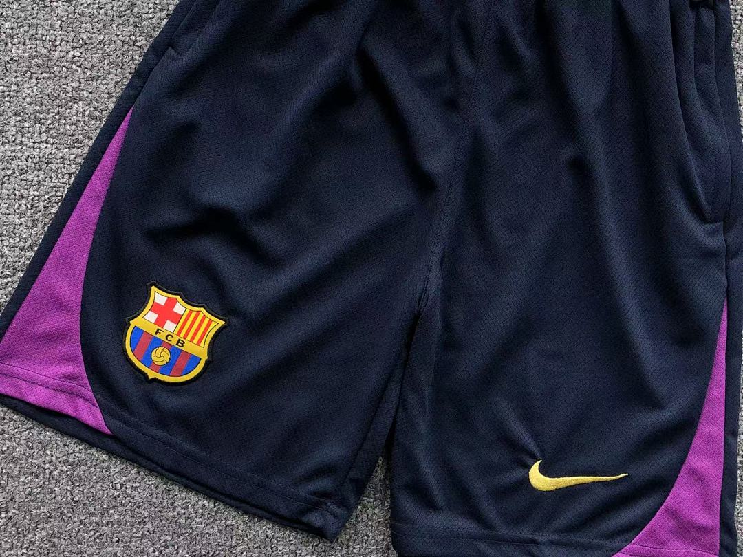 Chanel 85 FOOTBALL T-SHIRT SHORTS - Image 20