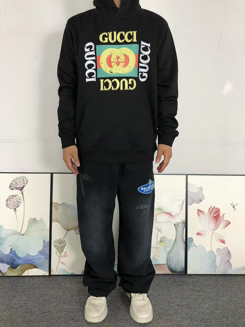 Gucci 168 G⭐C⭐I HOODIE 511181970 (Im 170Cm 60Kg I Wear Size M In The Phot) - Image 3