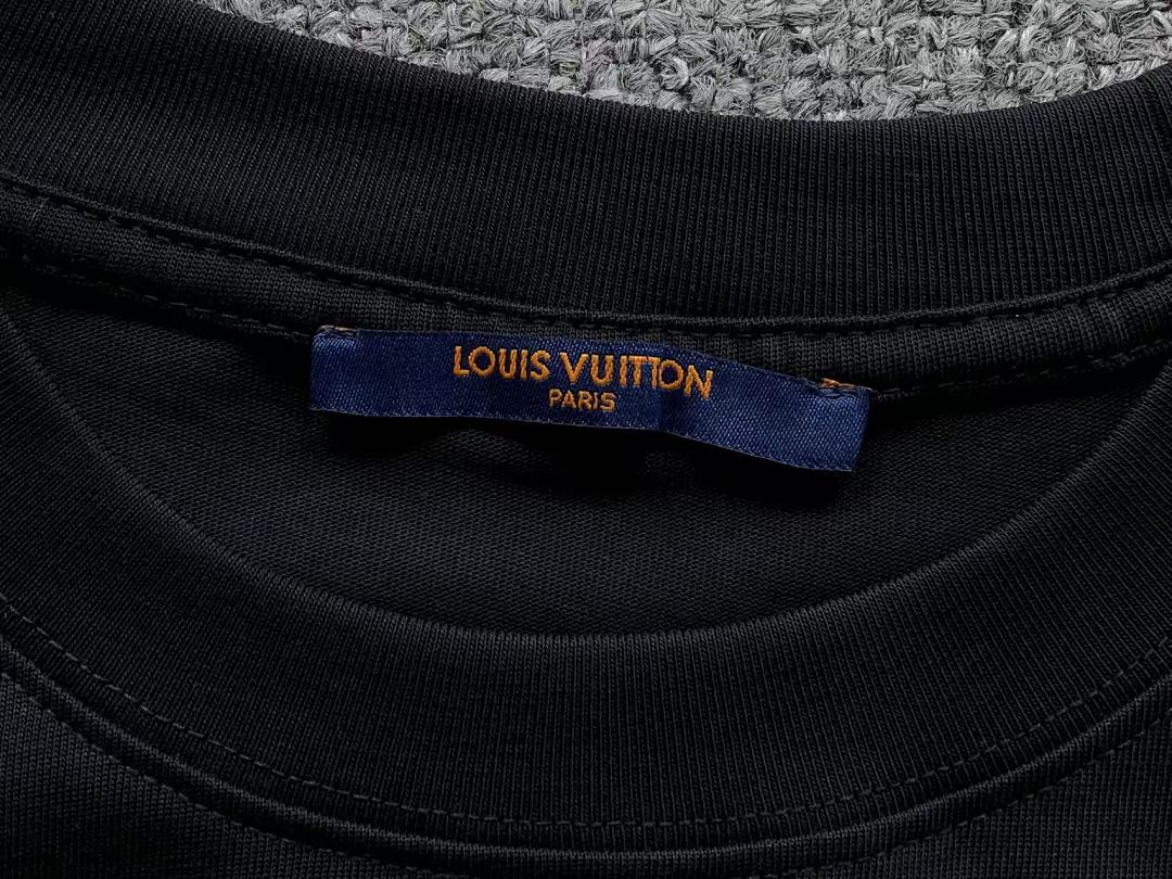 Louis Vuitton 115 L⭐ T-SHIRT 413272621 (Im 170Cm 60Kg I Wear Size S In The Phot) - Image 23