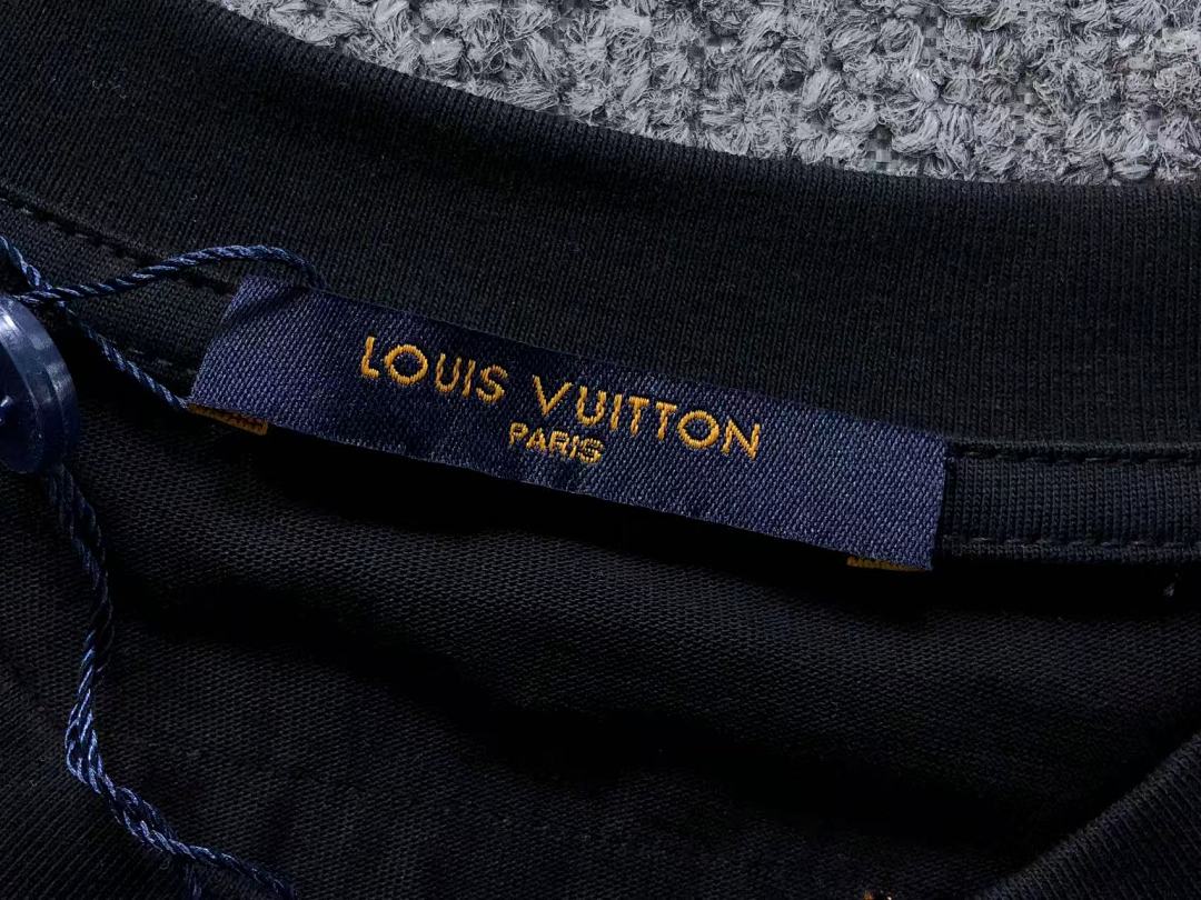 Louis Vuitton 115 L⭐ T-SHIRT 520122020 (Im 170Cm 60Kg I Wear Size L In The Phot) - Image 26