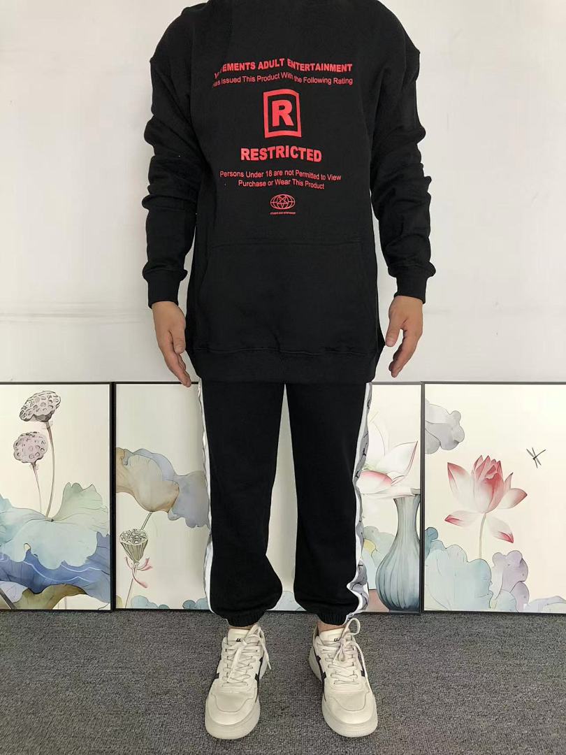 Vetements 158 VETEMENTS HOODIE 41091535145 (Im 170Cm 60Kg I Wear Size S In The Phot) - Image 3