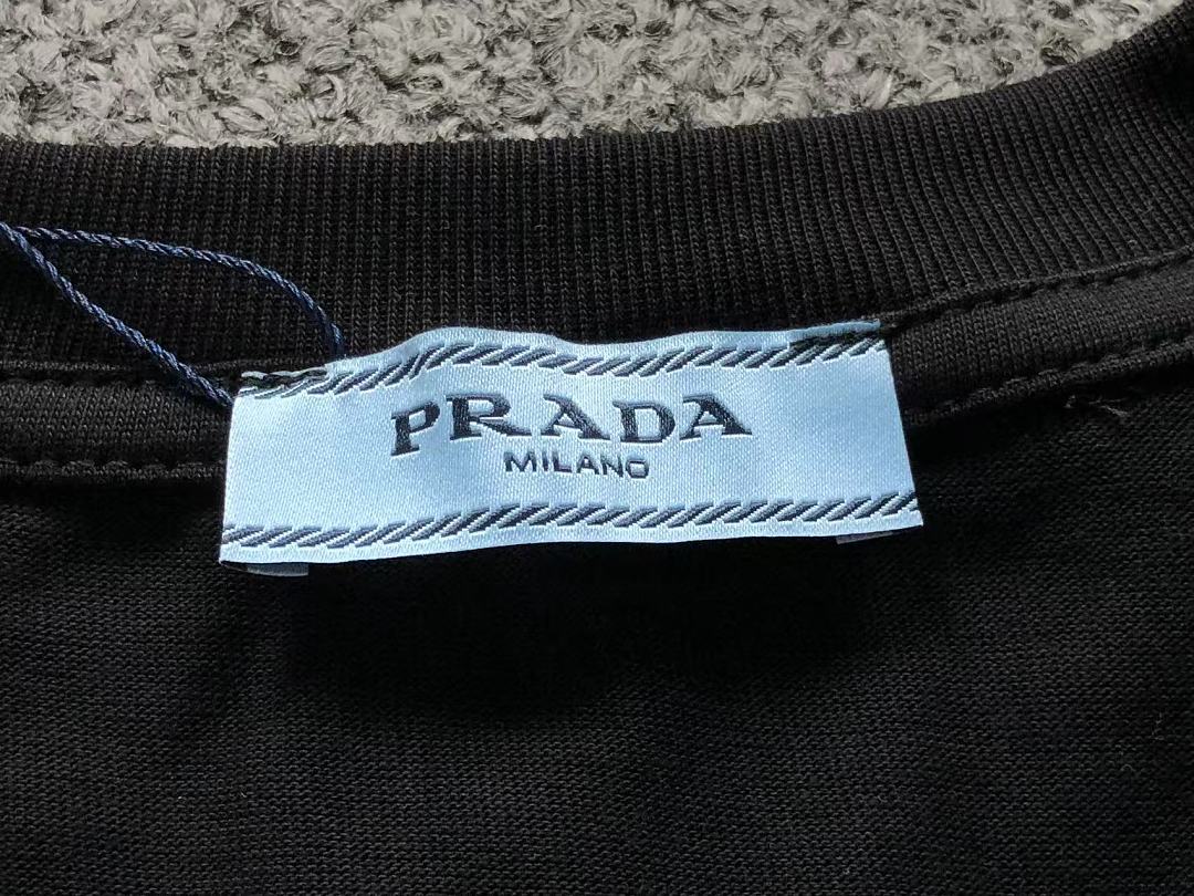Prada 85 P⭐A⭐A T-SHIRT 125210432 (Im 170Cm 60Kg I Wear Size M In The Phot) - Image 16