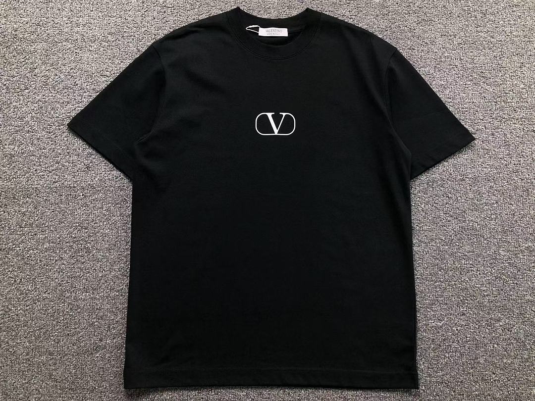 Valentino 115 VALENTINO T-SHIRT 5241607147 (Im 170Cm 60Kg I Wear Size M In The Phot) - Image 13