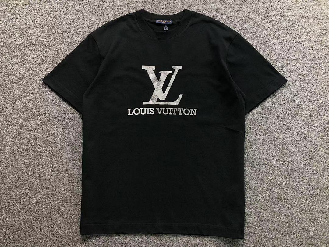 Louis Vuitton 118 L⭐ T-SHIRT 5232316147 (Im 170Cm 60Kg I Wear Size M In The Phot) - Image 10