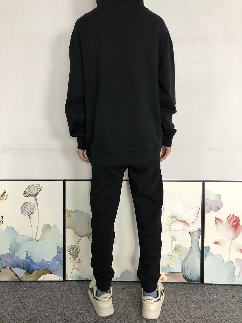 AMI 168 AMI HOODIE 3208212721 (Im 170Cm 60Kg I Wear Size M In The Phot) - Image 4