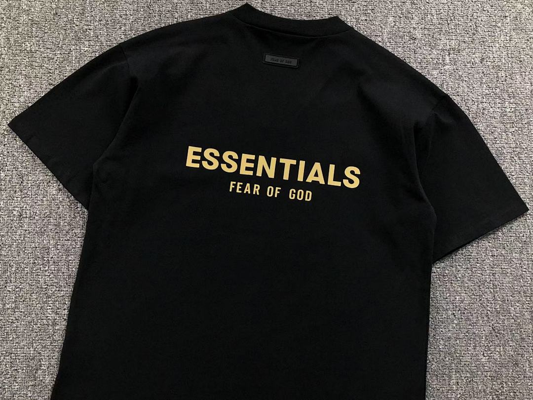 Fear of God 105 FOG T-SHIRT 412143217 (Im 170Cm 57Kg I Wear Size M In The Phot) - Image 9