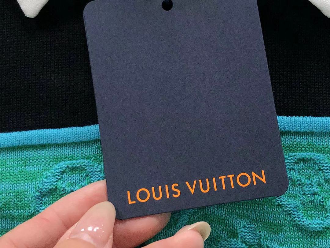 Louis Vuitton 178 L⭐ T-SHIRT SWEATER 2201235521 (Im 170Cm 60Kg I Wear Size S In The Phot) - Image 12