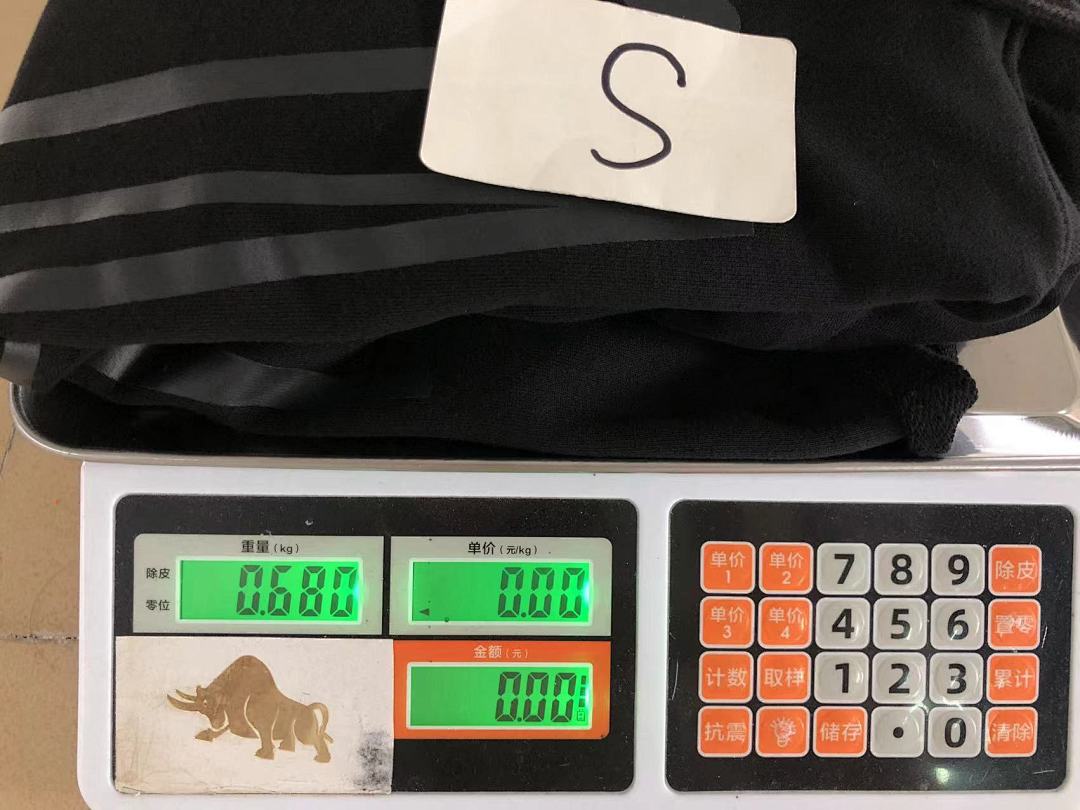 On Running 118 VLONE HOODIE 510113691 (Im 170Cm 60Kg I Wear Size S In The Phot) - Image 24