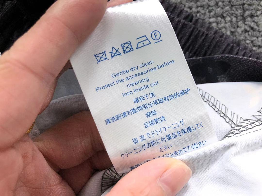 Louis Vuitton 85 L⭐ SHORTS 5242416100 (Im 170Cm 60Kg I Wear Size S In The Phot) - Image 23