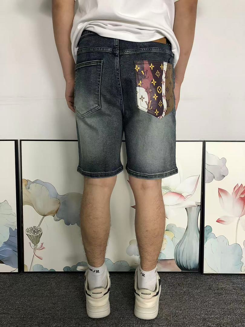Louis Vuitton 195 L⭐ SHORTS 22061019125 (Im 170Cm 60Kg I Wear Size 31 In The Phot) - Image 4