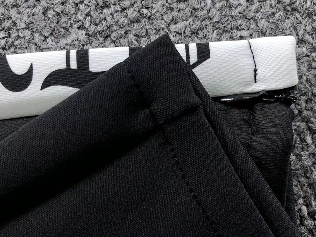 On Running TROUSERS 135 MI⭐⭐D EM⭐⭐ION HOODIE - Image 39