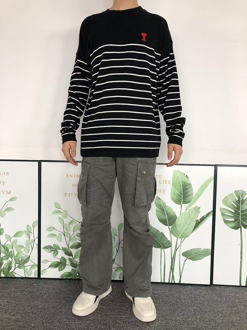 AMI 108 AMI SWEATER 413121479 (Im 170Cm 60Kg I Wear Size S In The Phot) - Image 3