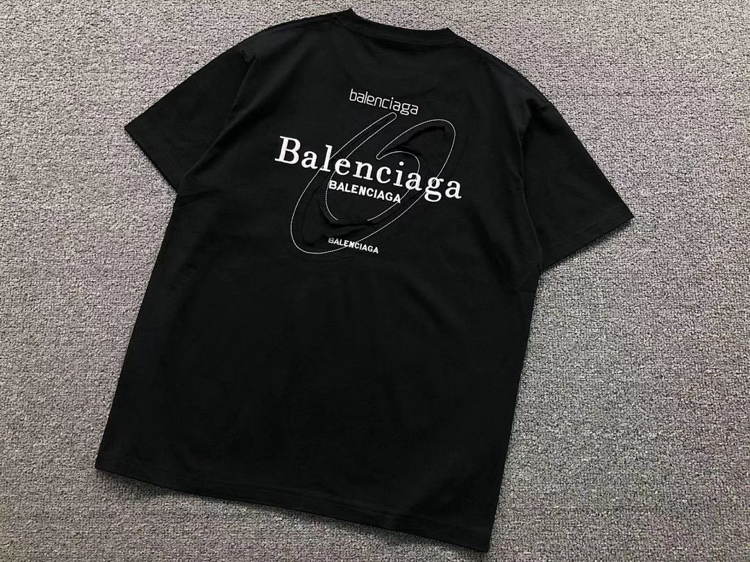 Balenciaga 135 B⭐L⭐⭐⭐IA⭐A T-SHIRT 3203272417 (Im 170Cm 60Kg I Wear Size M In The Phot) - Image 11
