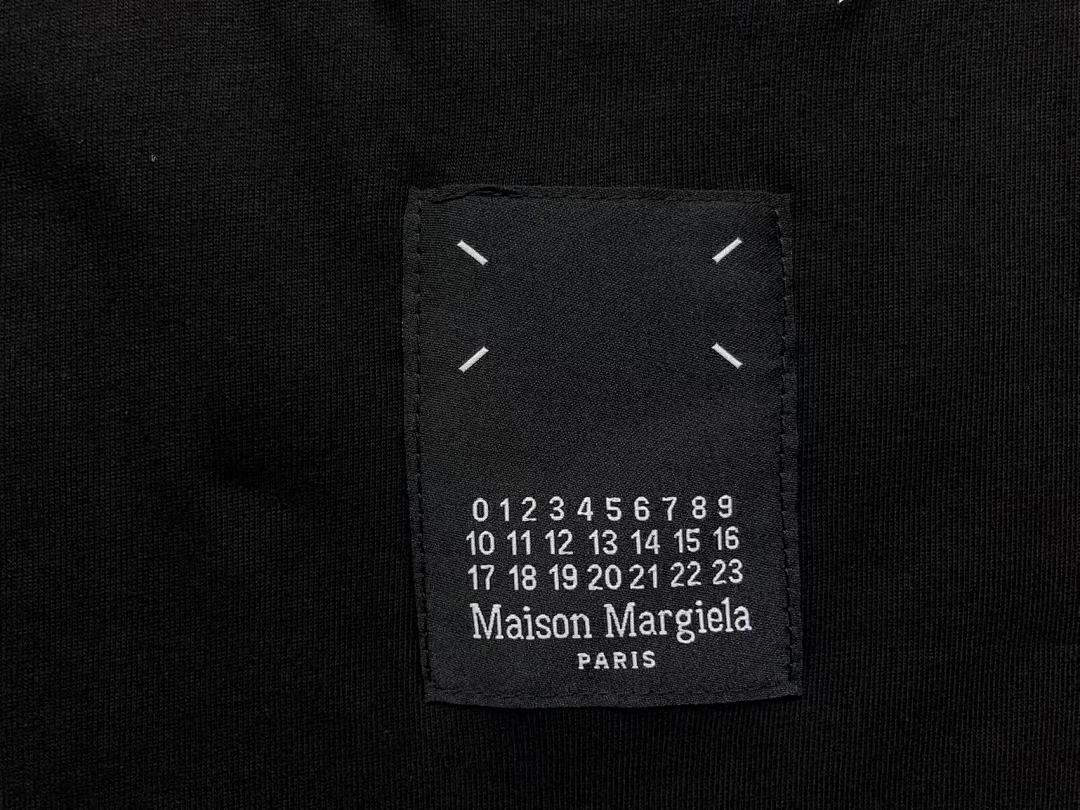 On Running 88 MAISON MARGIELA T-SHIRT 5212429162 (Im 170Cm 60Kg I Wear Size 44 In The Phot) - Image 15