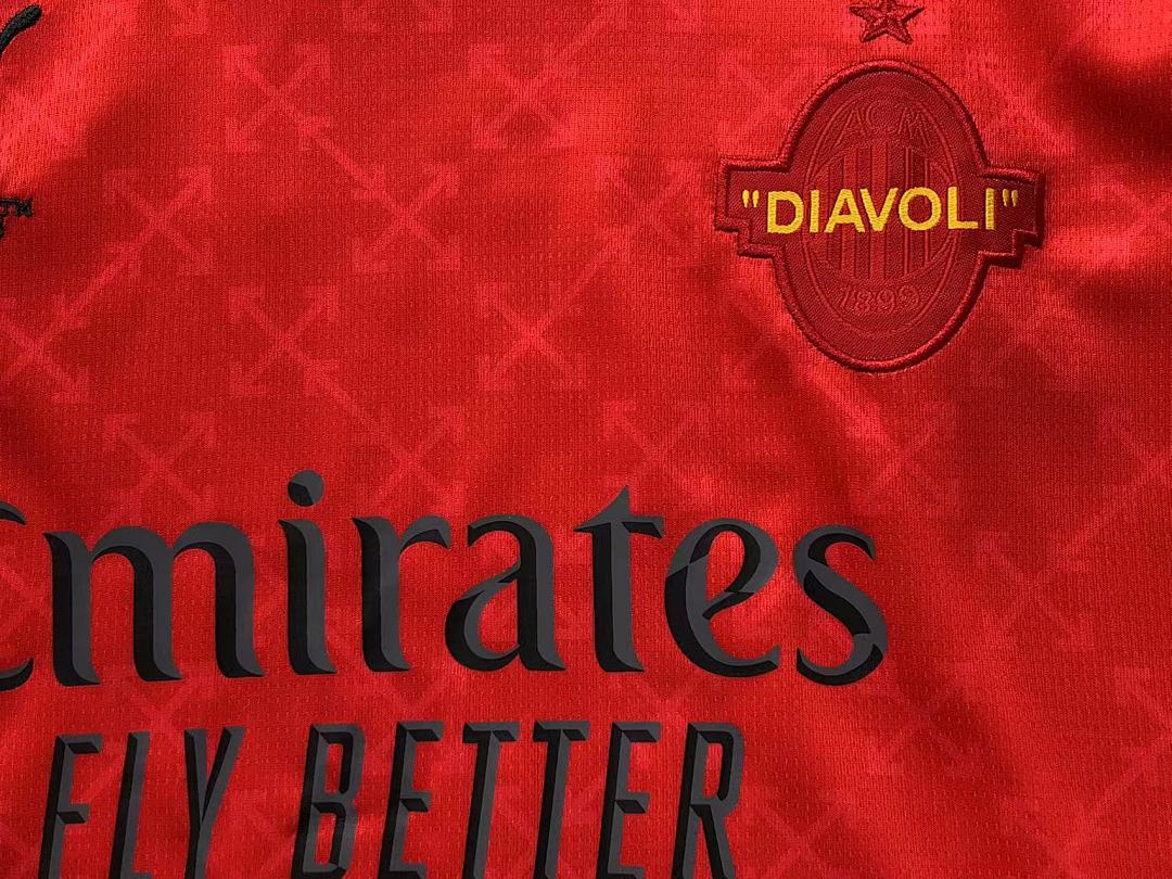 Chanel 75 FOOTBALL T-SHIRT SHORTS - Image 11