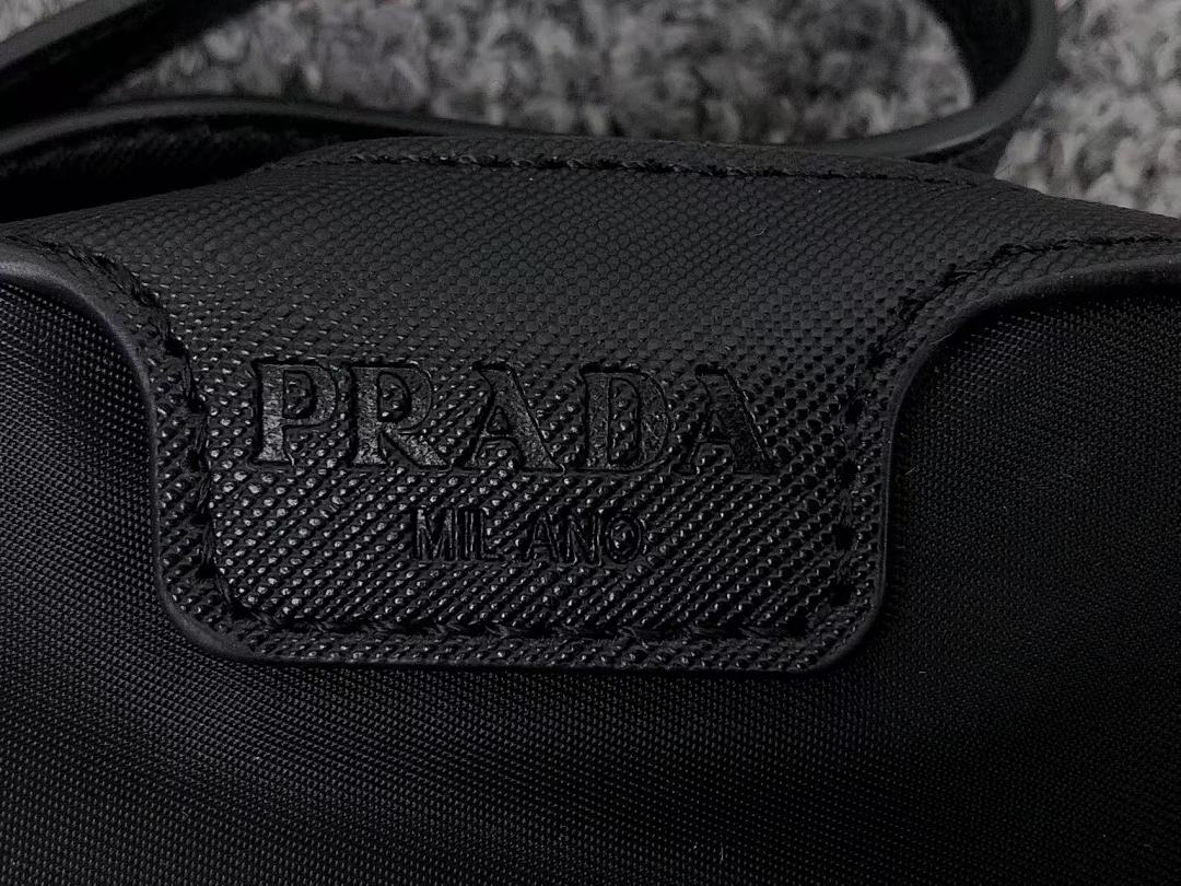 Prada 238 P⭐A⭐A BAG 411110975 (Long 41CM* Wide 10CM* High 26CM) - Image 26