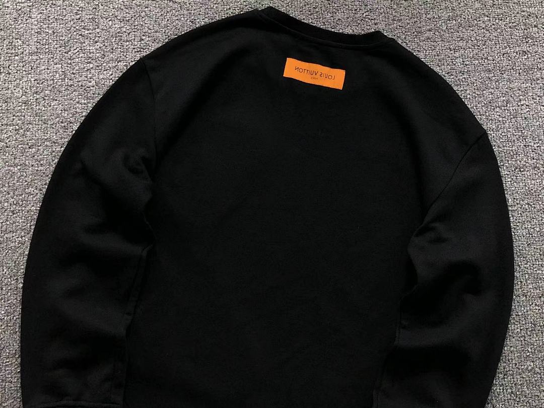 Louis Vuitton 158 L⭐ HOODIE 217071215 (Im 170Cm 60Kg I Wear Size L In The Phot) - Image 20