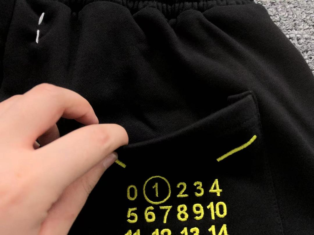 On Running 95 MAISON MARGIELA SHORTS 4107071686 (Im 170Cm 60Kg I Wear Size 46 In The Phot) - Image 23
