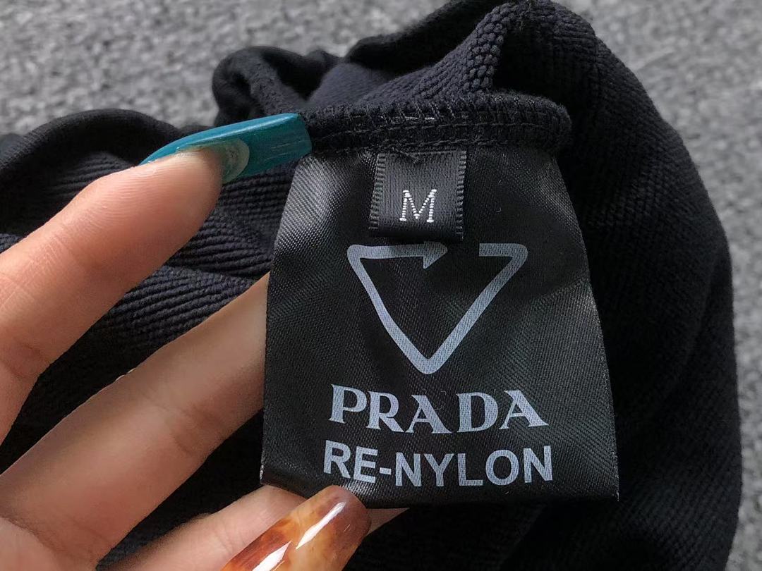 Prada 168 P⭐A⭐A SHORTS 3203060921 (Im 170Cm 60Kg I Wear Size M In The Phot) - Image 20