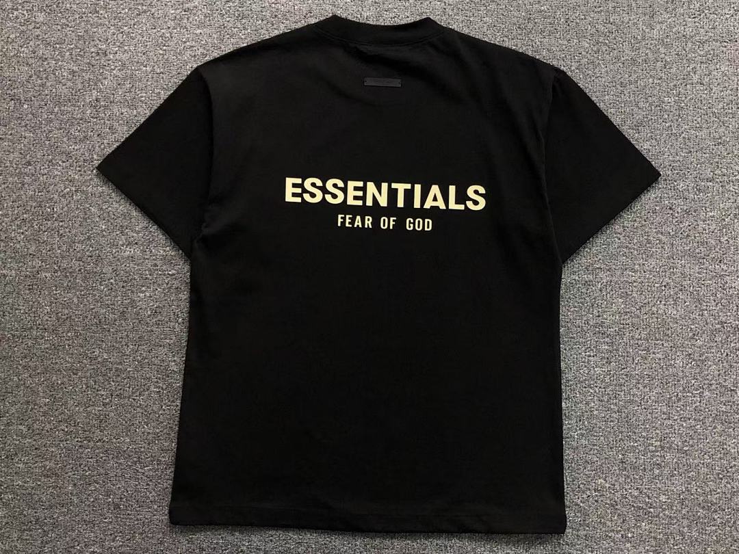 Fear of God 105 FOG T-SHIRT 31120517 (Im 170Cm 57Kg I Wear Size S In The Phot) - Image 7