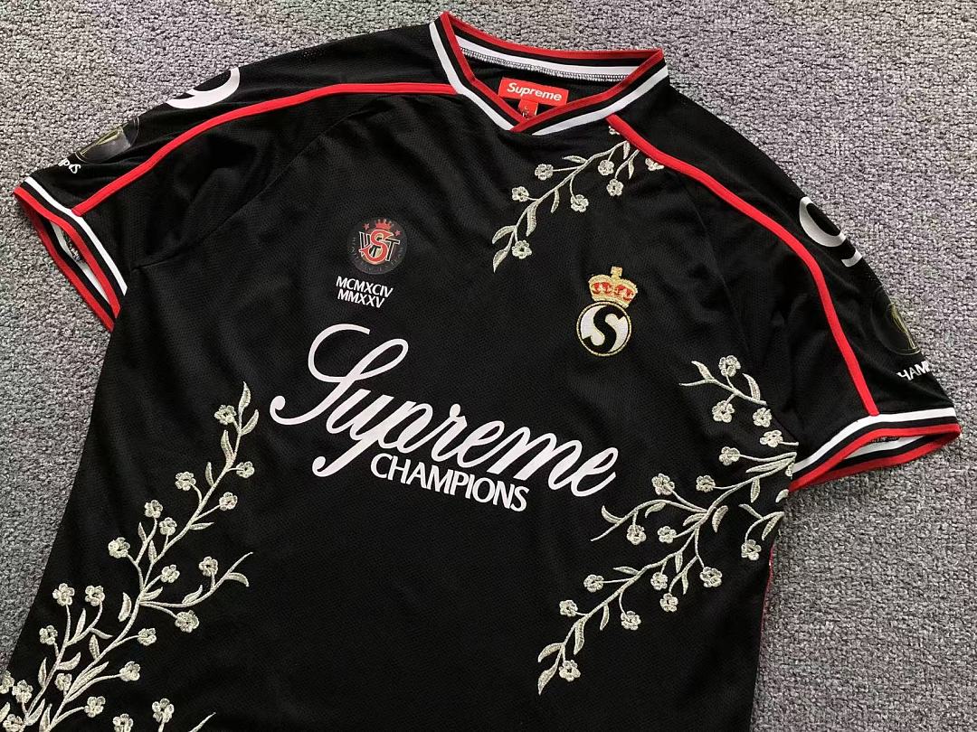 Supreme 245 S⭐⭐R⭐⭐E T-SHIRT 22060501001 (Im 170Cm 60Kg I Wear Size L In The Phot) - Image 9