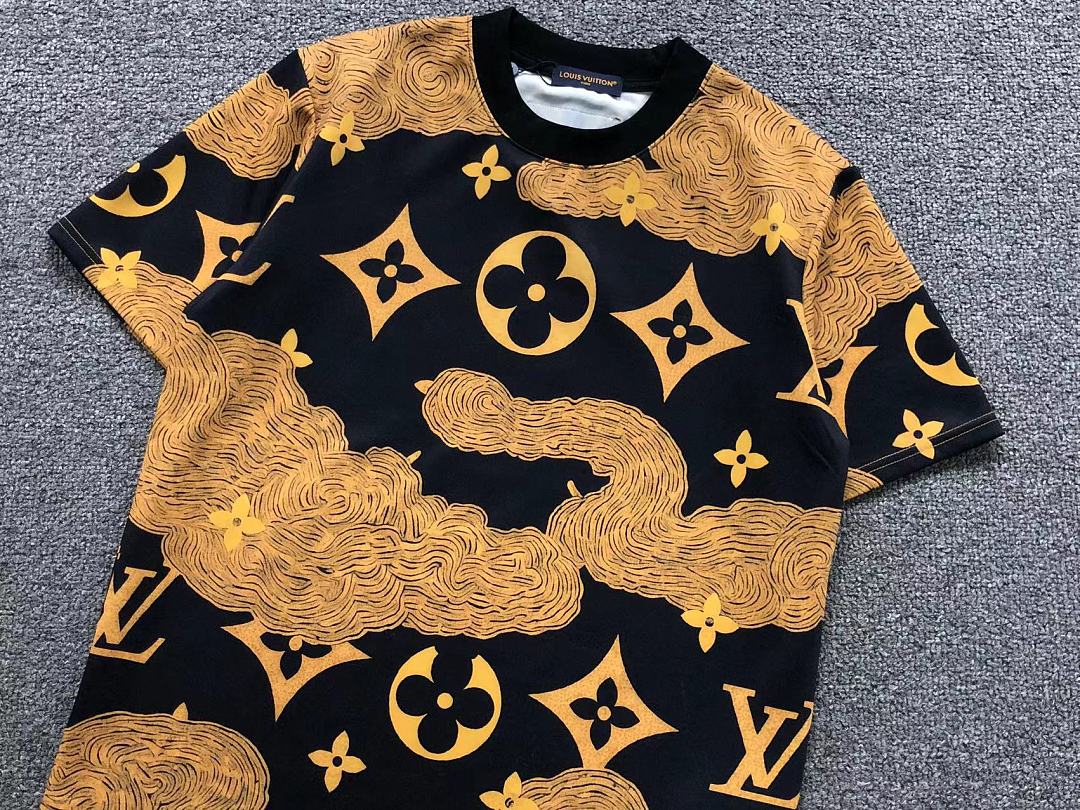 Louis Vuitton SHORTS175 L⭐ T-SHIRT SHORTS 22050510125 (Im 170Cm 60Kg I Wear Size L In The Phot) - Image 10