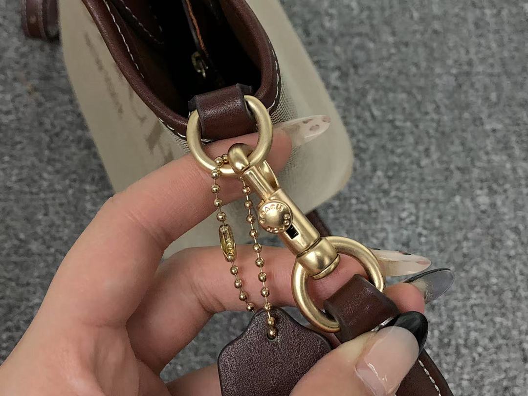 Coach 208 C⭐A⭐H BAG 4105051675 (Long 26CM* Wide 12CM*20CM) - Image 14