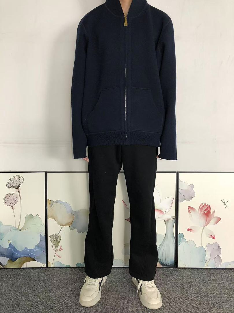 Louis Vuitton 628 L⭐ SWEATER 5208241205 (Im 170Cm 60Kg I Wear Size M In The Phot) - Image 5
