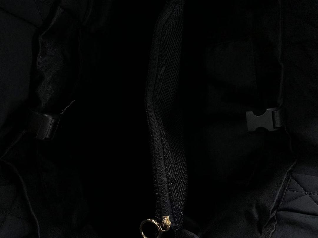 On Running 218 LULULEMON BAG 4106031577 (Long 45CM* Wide 25CM* High 39CM) - Image 16